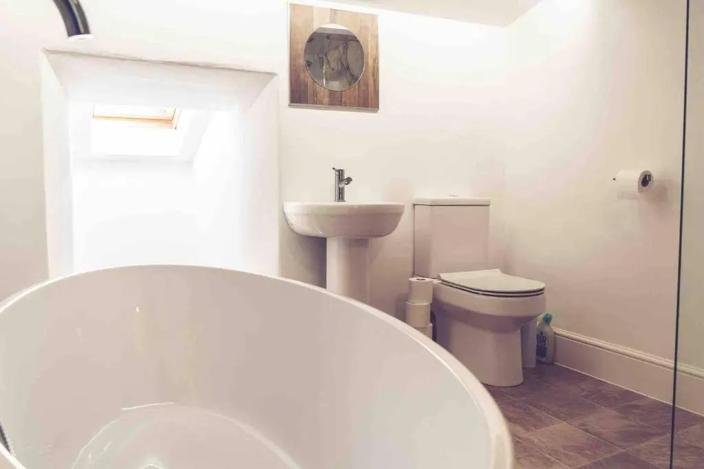 3-Bed Cottage-Plymouth-Dog friendly-Sleeps7
