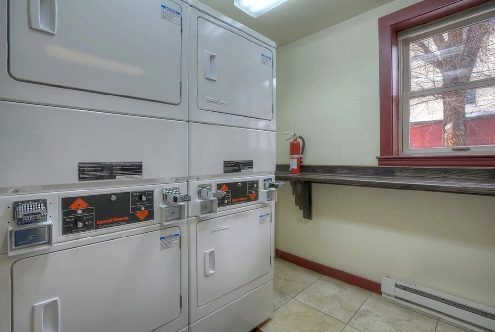Jarvis Condo 109
