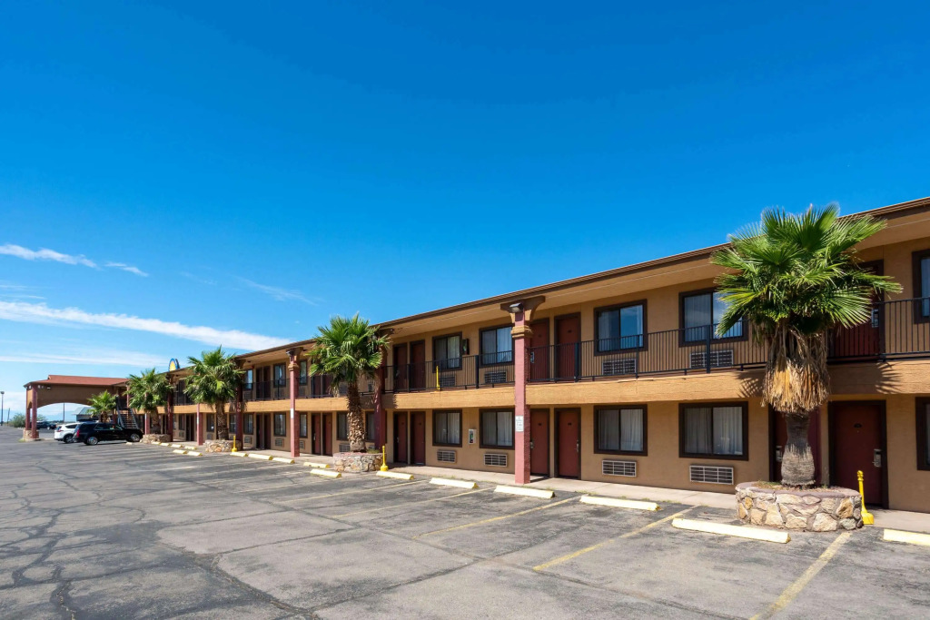 Days Inn by Wyndham Alamogordo White Sands