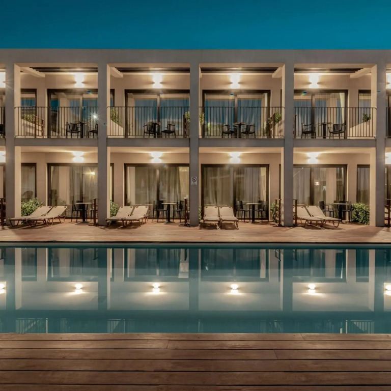 New Beach Hotel
