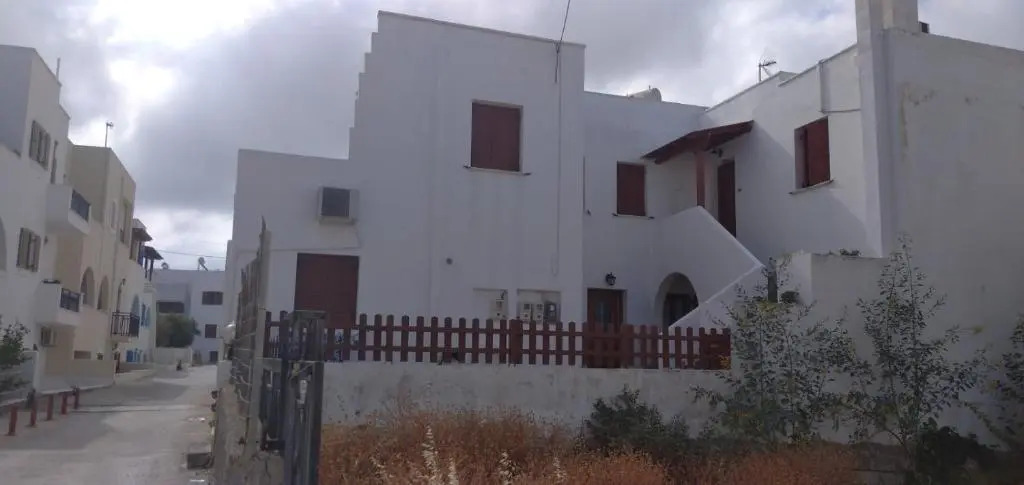 Naxos Almyra Studio 21