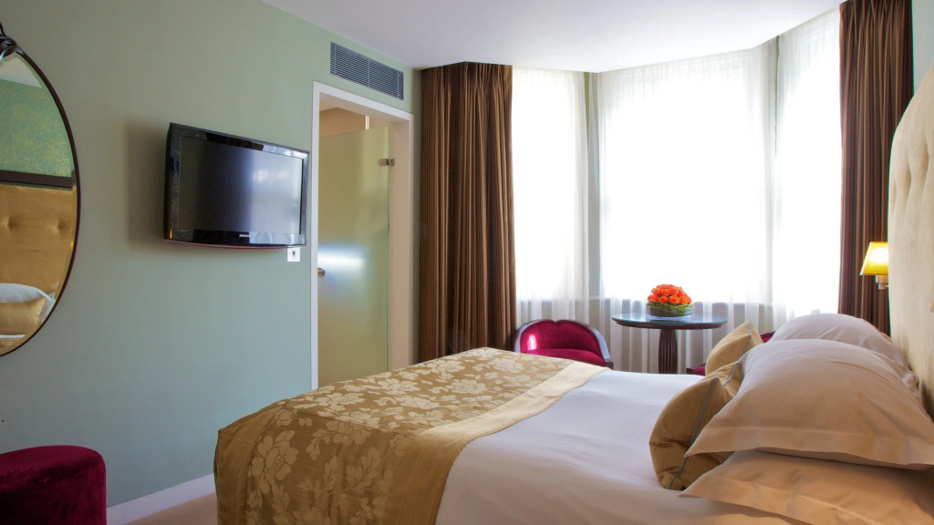 Ten Manchester Street Hotel