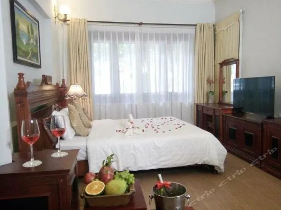 Bai Lu Resort
