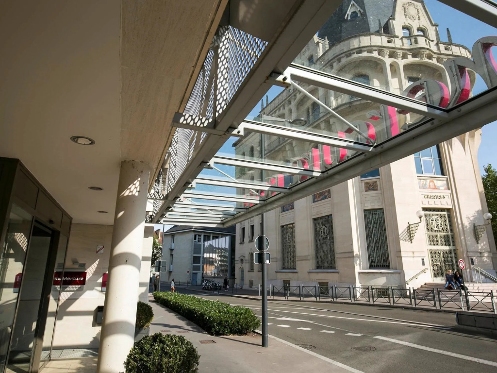Mercure Chartres Centre Cathedrale