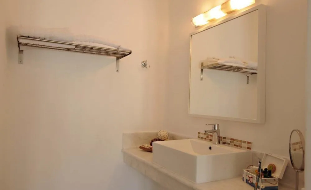 Route 66 Motel Suites