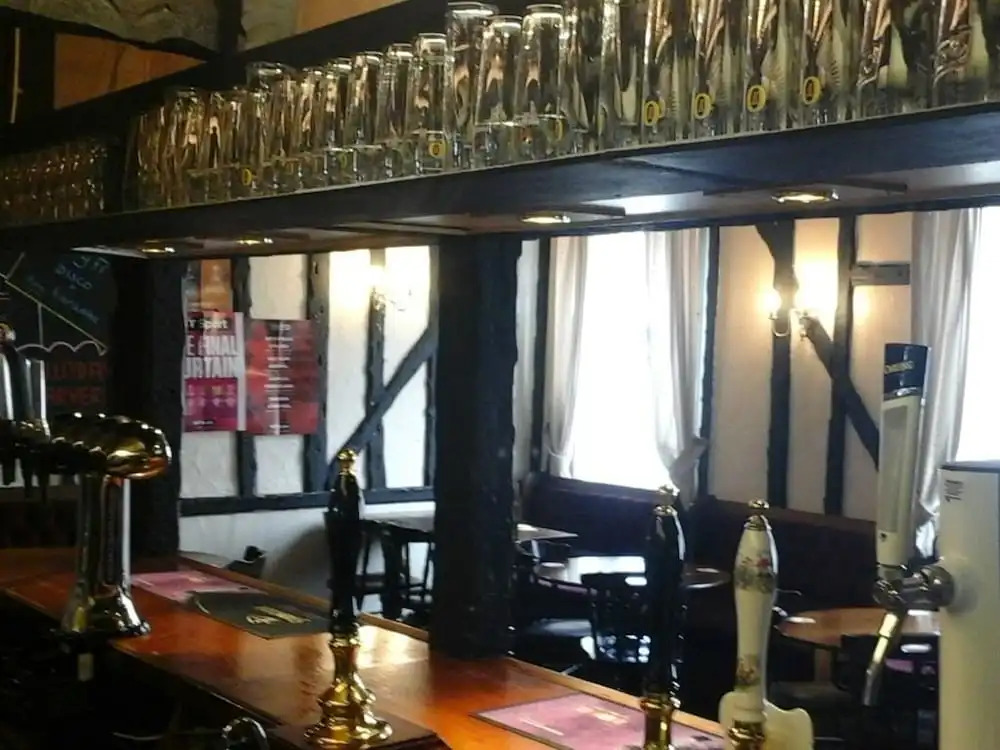 The George Hotel