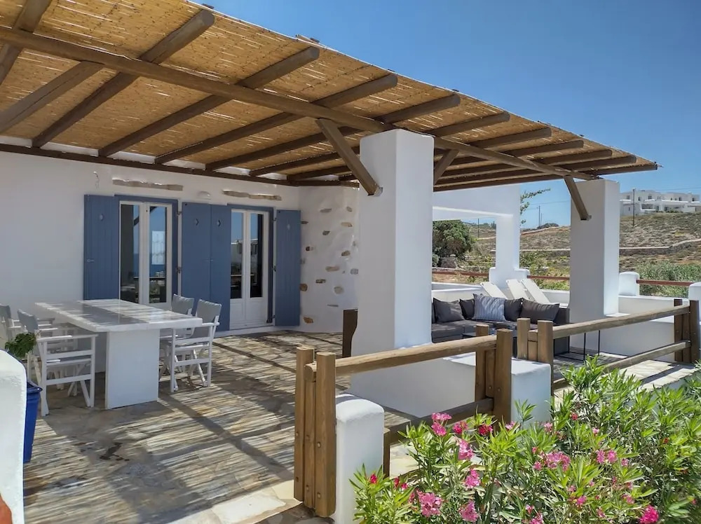 Seaside Villa- Island Living Paros-