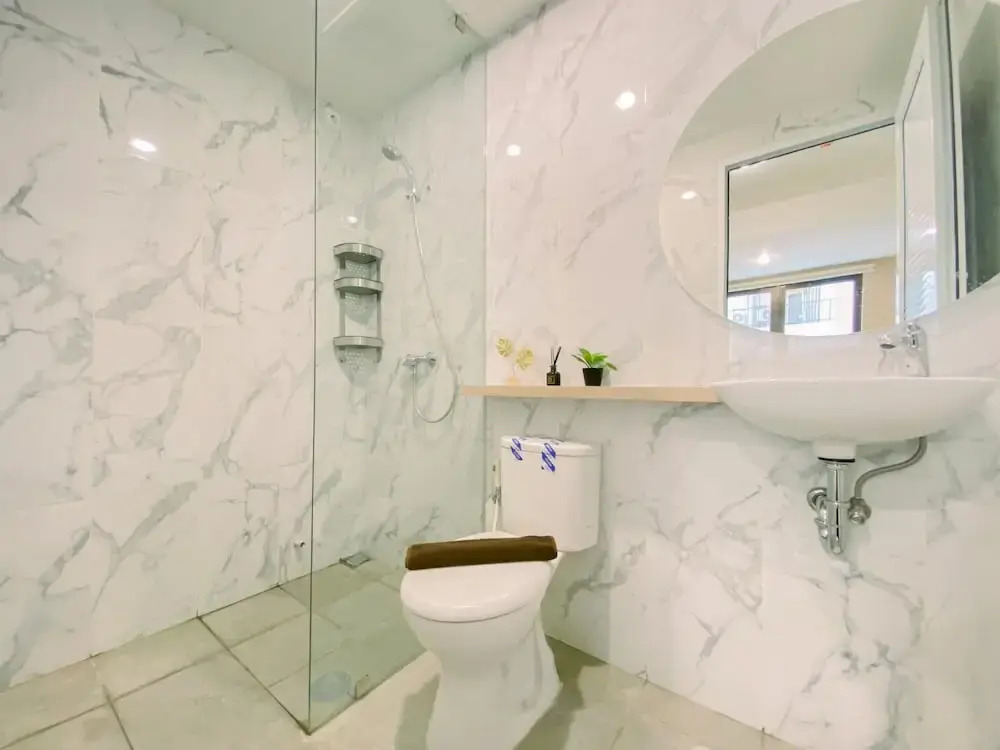 Modern Look 2Br Apartment At Anwa Residence
