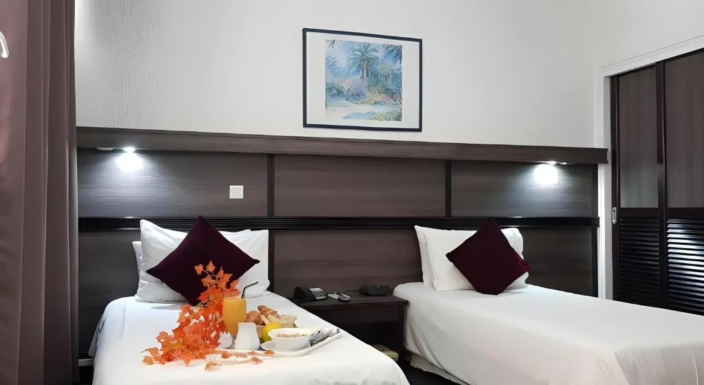 Hotel Le Paris