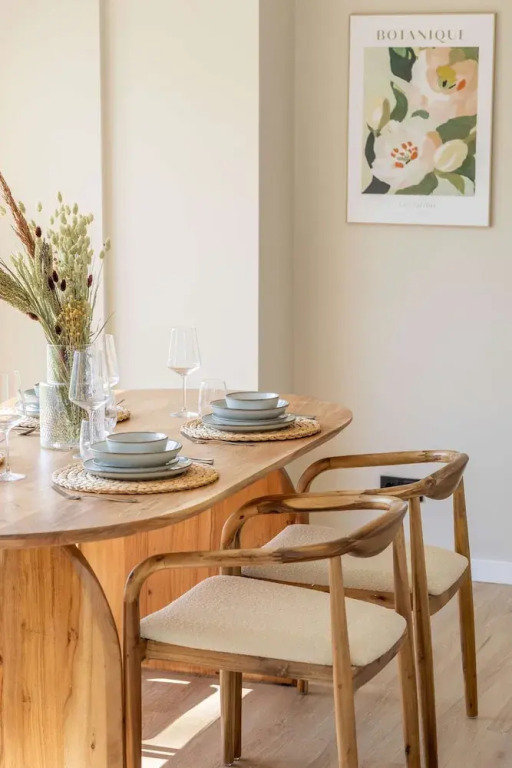 Renovated Apartment With Garden and Parking