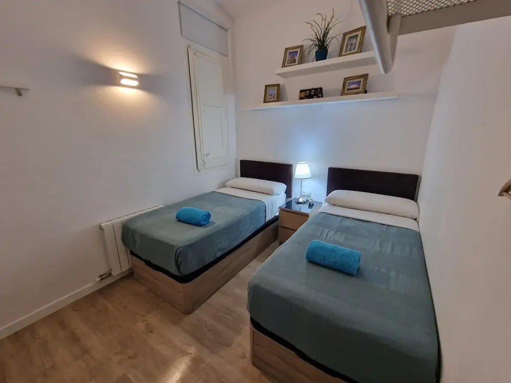 Flor rooms