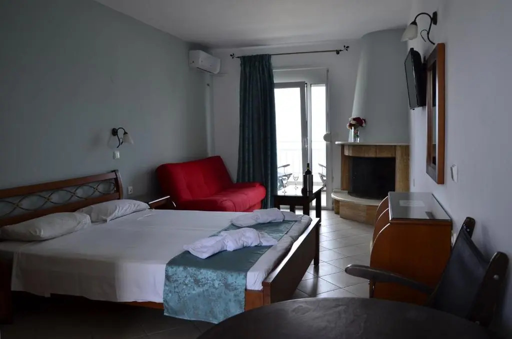 Kiwi Hotel
