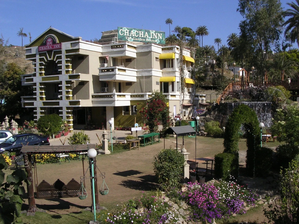 Chacha Inn The Garden Retreat