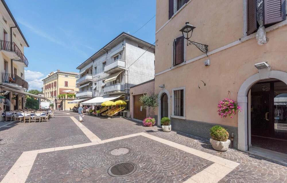 Nice Apartment in Bardolino With Outdoor Swimming Pool and 1 Bedrooms
