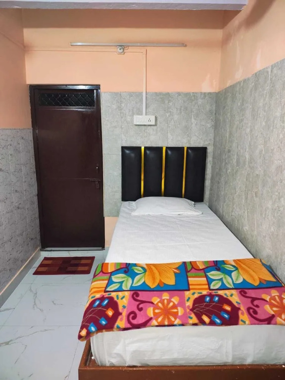 Radha Krishna Home