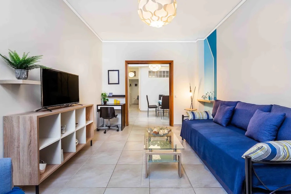 Central Stylish Apartment