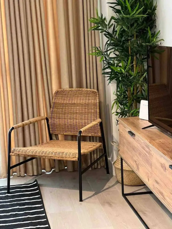 Cozy 11 Unit For Rent In The European Side