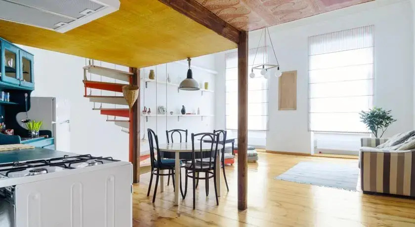 Smoking Dogs Apartment
