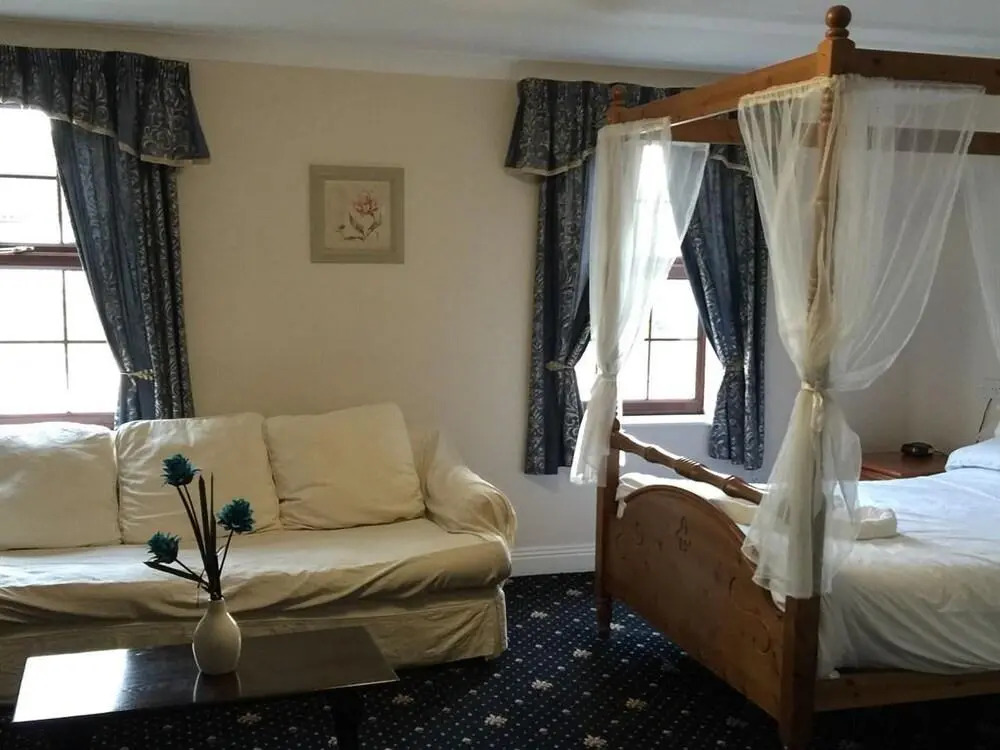 The Shurland Hotel