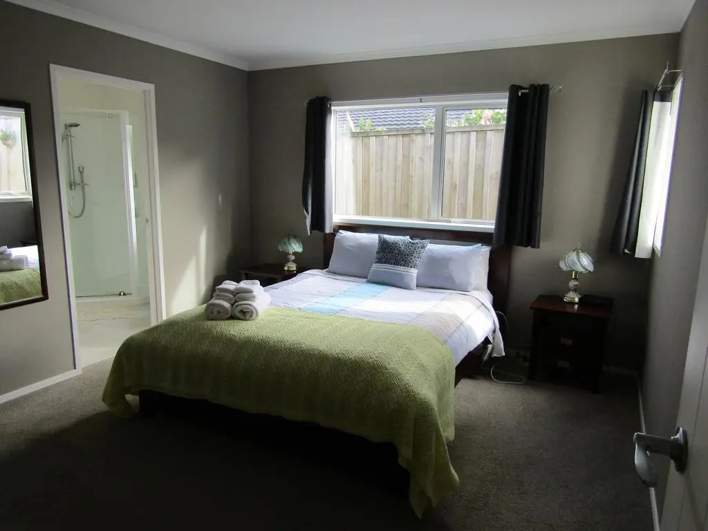 Bucklands Beach Executive Units Auckland
