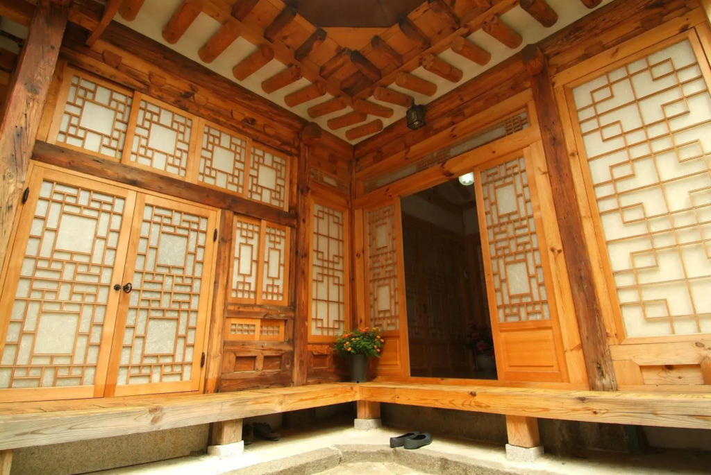 Moon Hanok Guesthouse