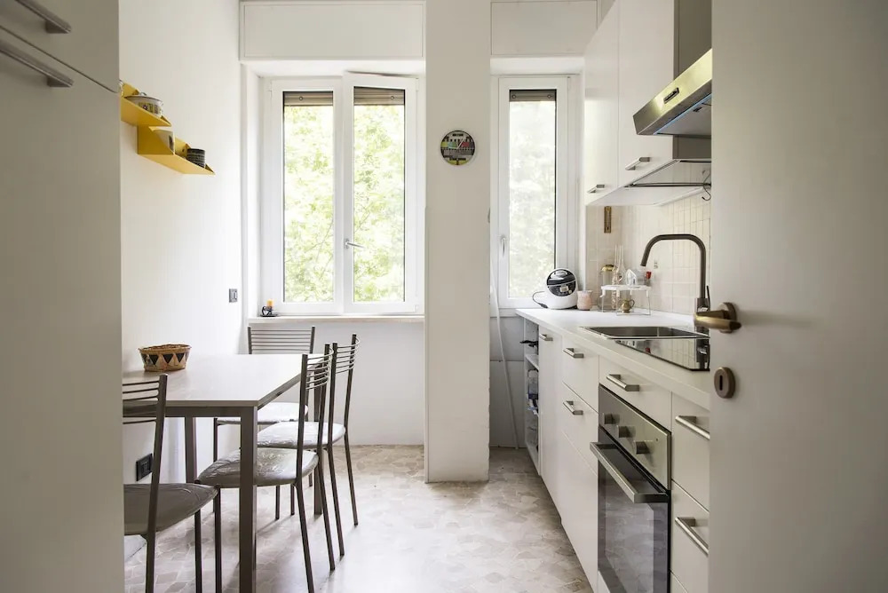 2 Bedrooms Flat near Bocconi, Iulm, Navigli