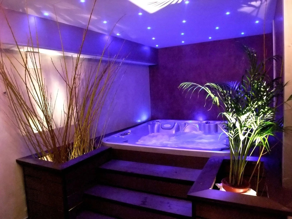Logis Hotel Restaurant Family & Spa