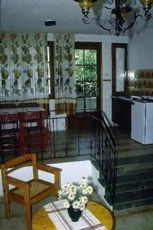 Kipos Hotel