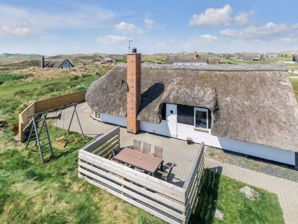 "Jerk" - 400m from the sea in Western Jutland