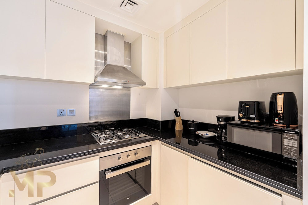 Marco Polo - Splendid 1BR Located in Business Bay