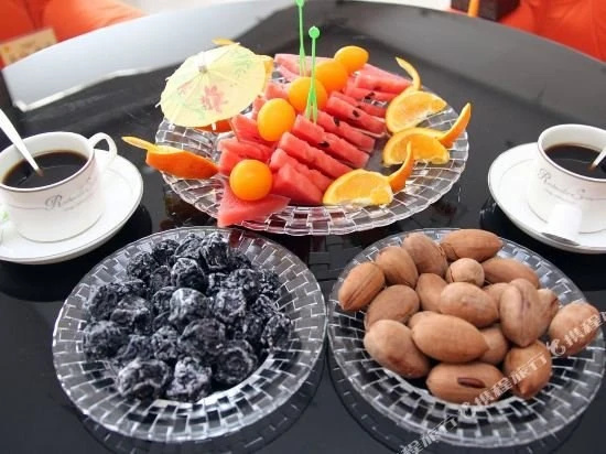 Haifan Star Chain Hotel (Store A and B)
