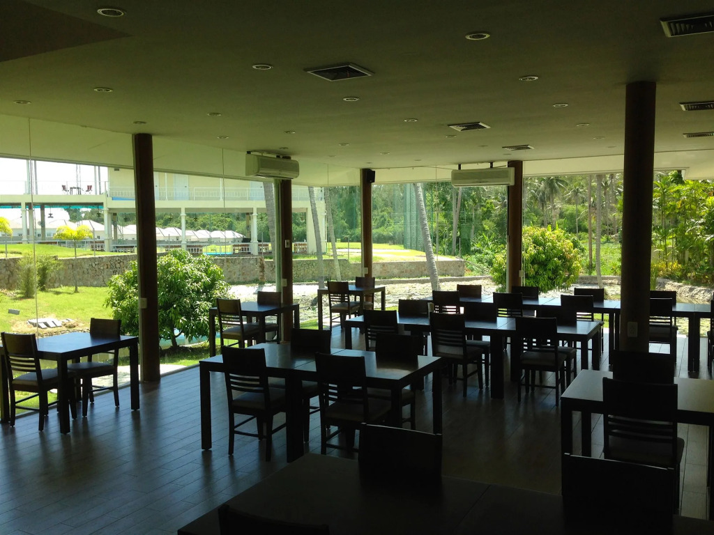 Suwan Driving Range and Resort