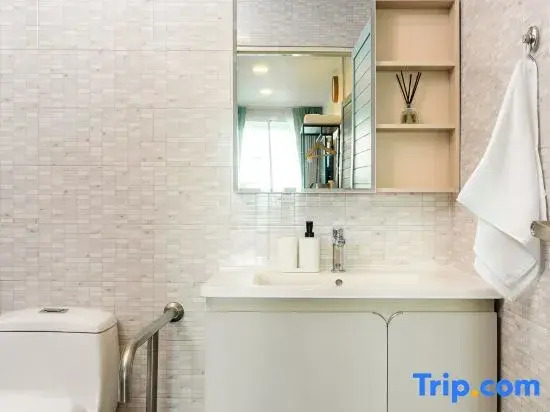 Large Private Beachfront Venue Huahin | 2 Villas for 32 | 3 Pools | BBQ