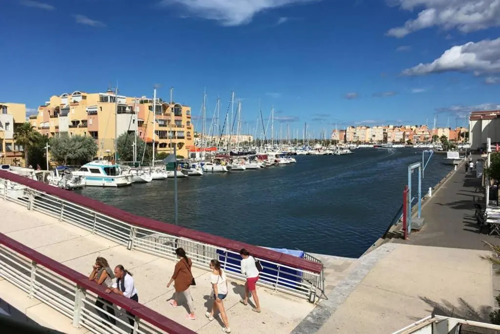 Location Gruissan, Studio, piscine, parking privé