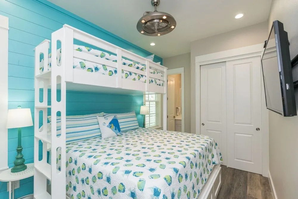 152 Sea Rocket Ln House - 3 Br home by RedAwning