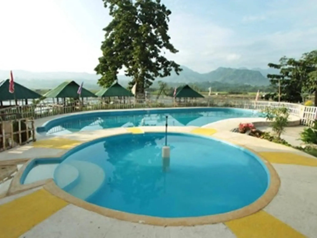 Sunrise Garden Lake Resort