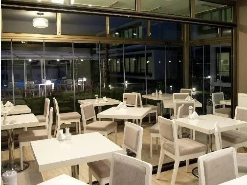 Violet Park Hotel