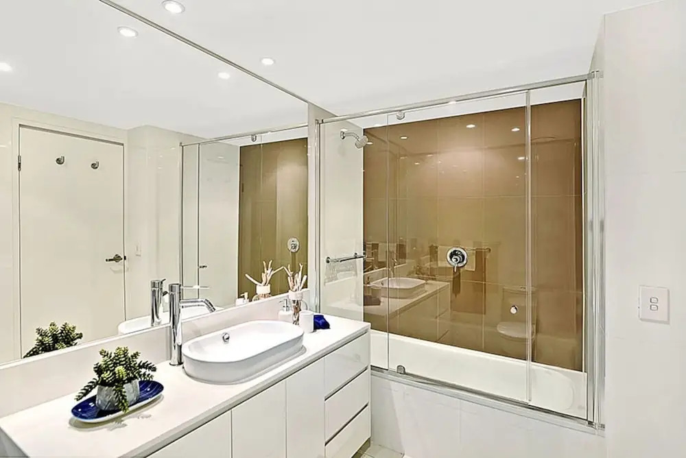 Luxurious Apartment, Heart of Surfers