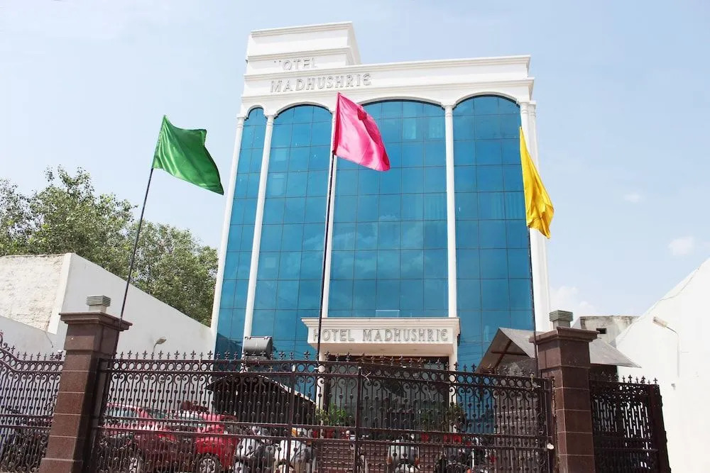 Hotel Madhushrie Agra