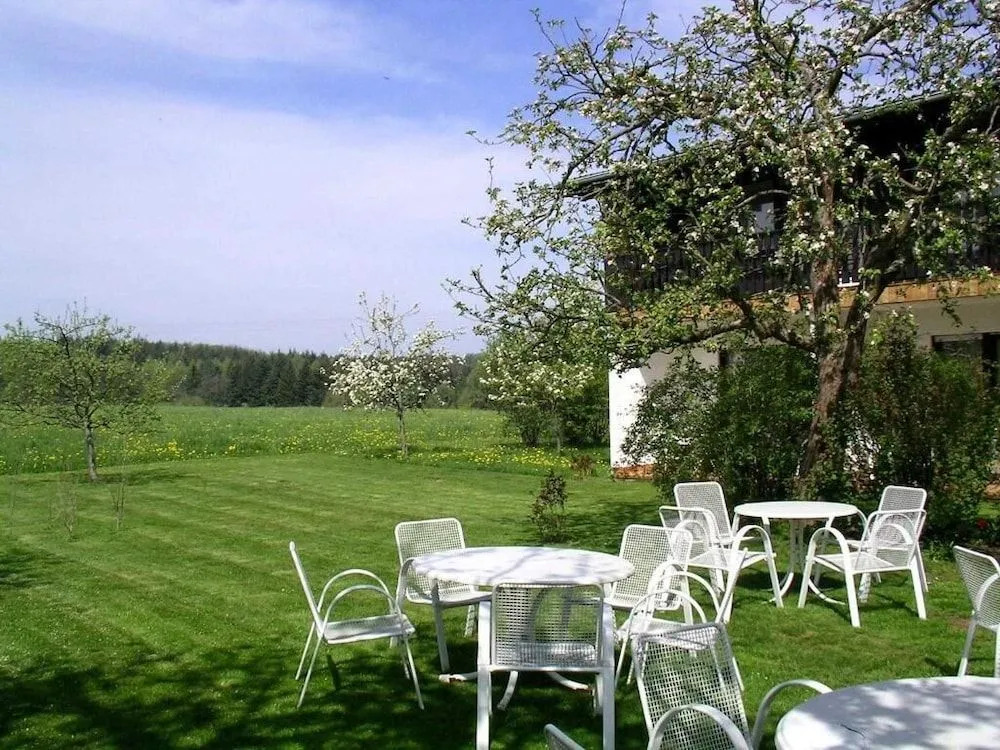 Cafe Best Gästezimmer