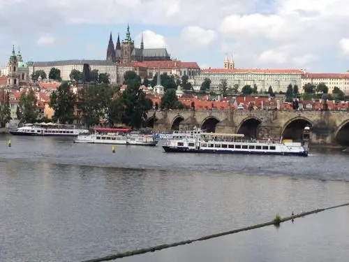 Exclusive apartment on Zborovska