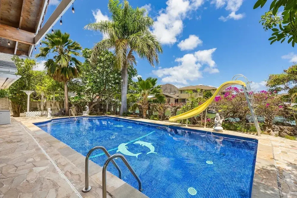 Tranquil Marina Front Pool House Resort