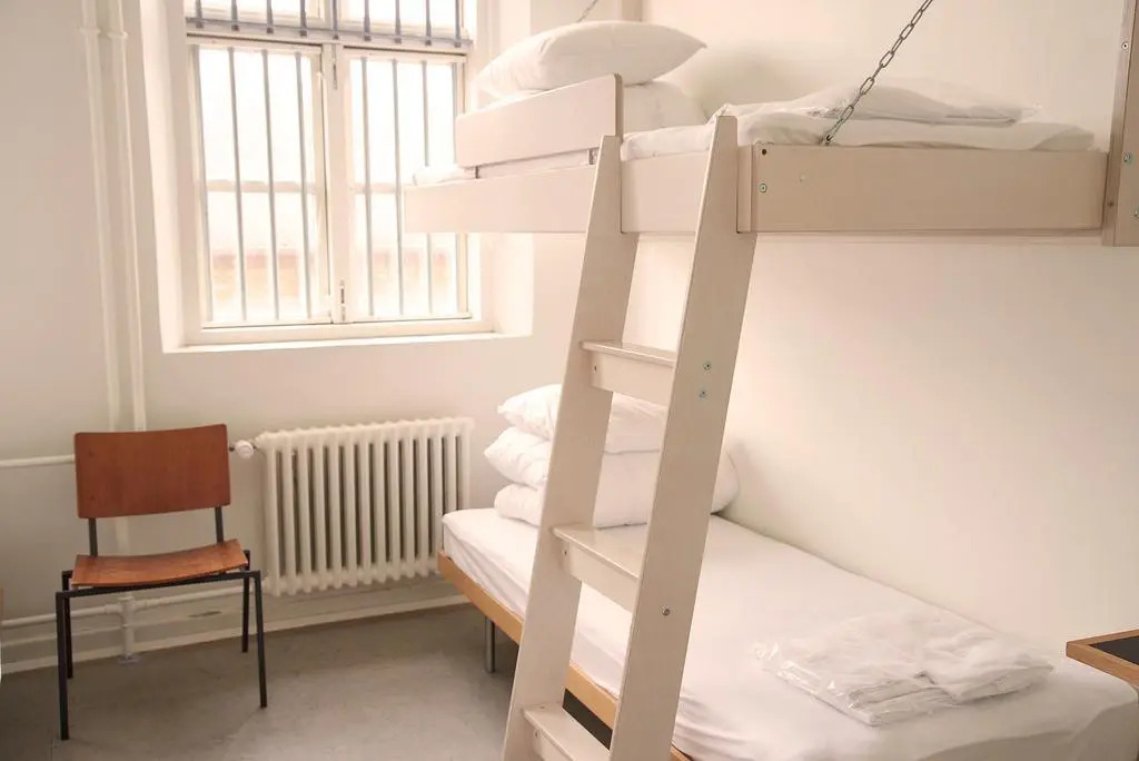 SleepIn FÆNGSLET