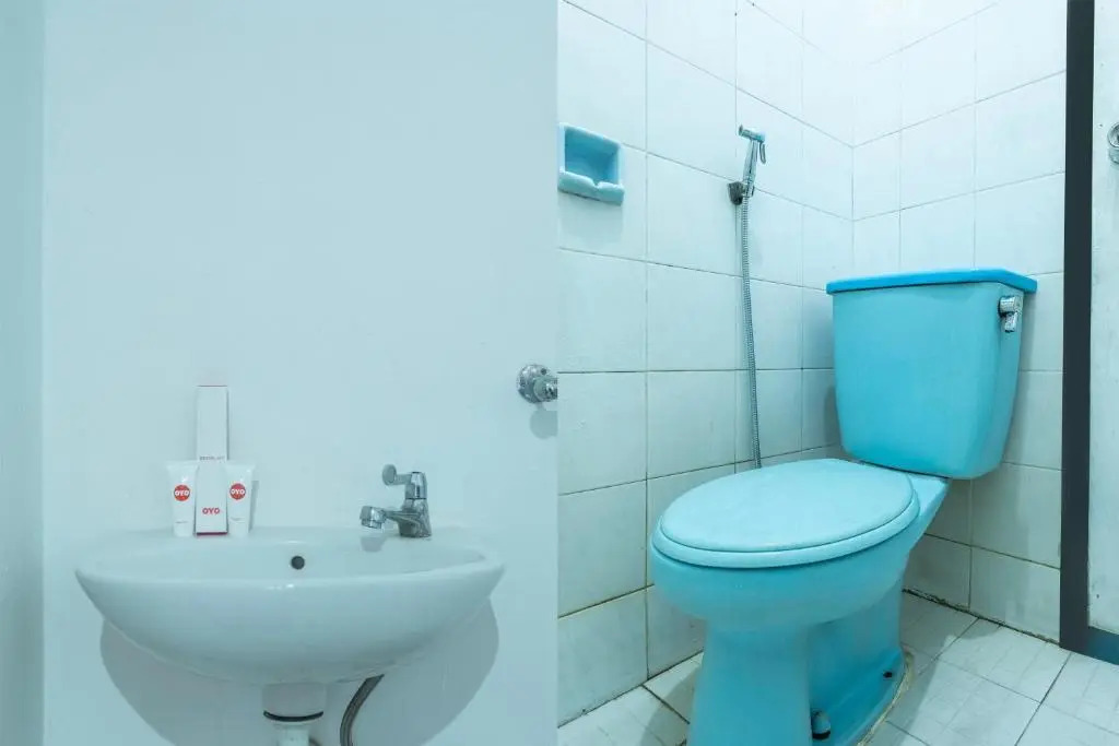 RedDoorz at Hotel pondok Kurnia near Buah Batu Bandung