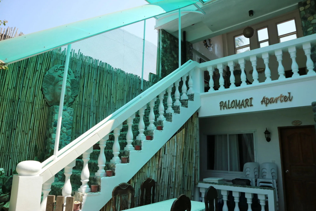 Palomari Apartel