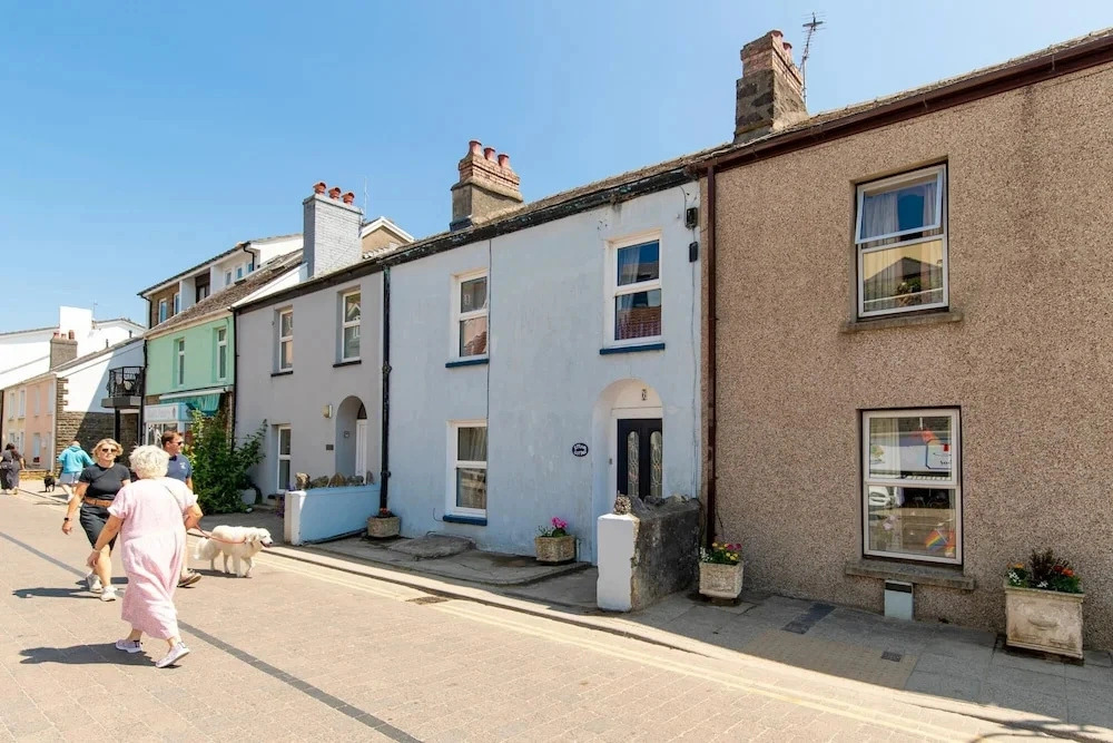 Strand Cottage - Direct Beach Access