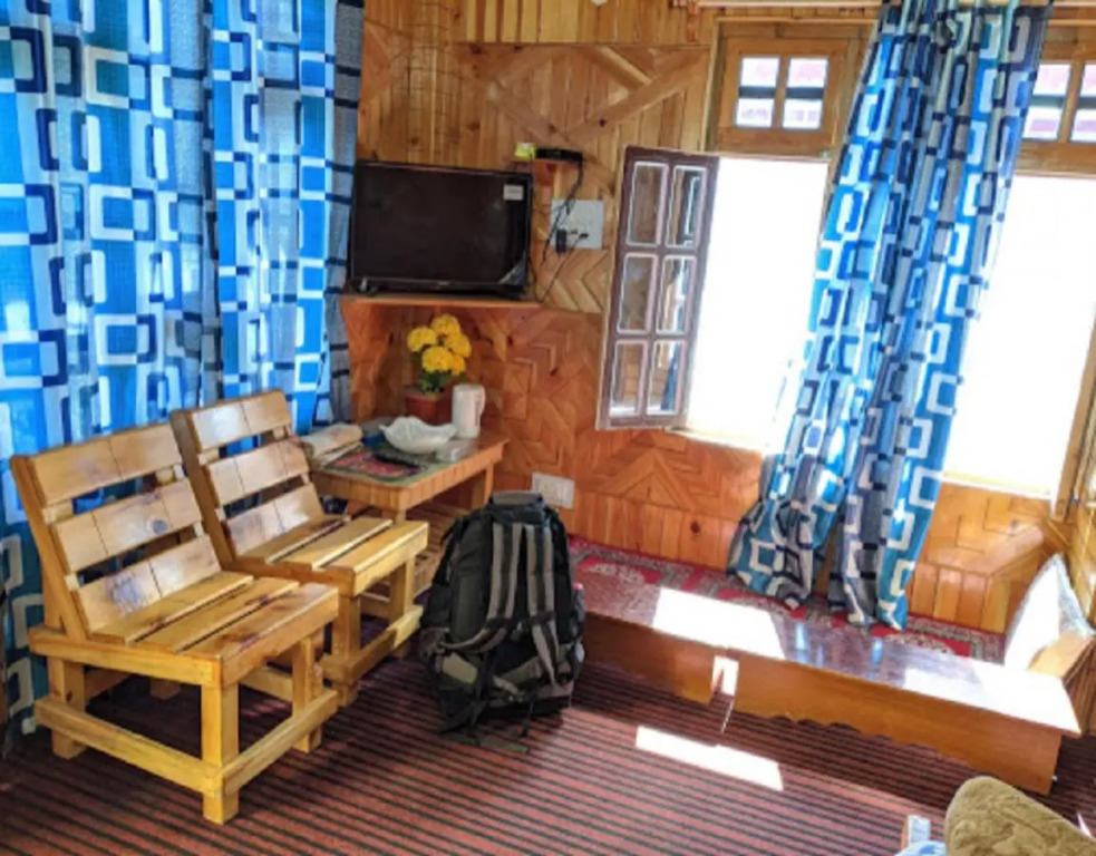 StayApart Shruti Guest House