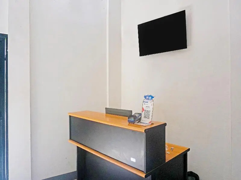 91412 Ameera Inn Syariah