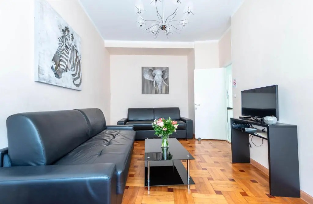 Notre Dame - Huge Sunny Modern 2br Flat - Terrace