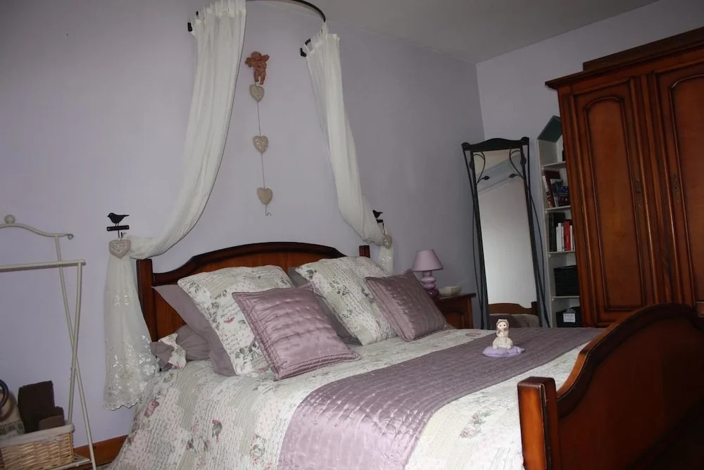 LA MAISON DIVONA